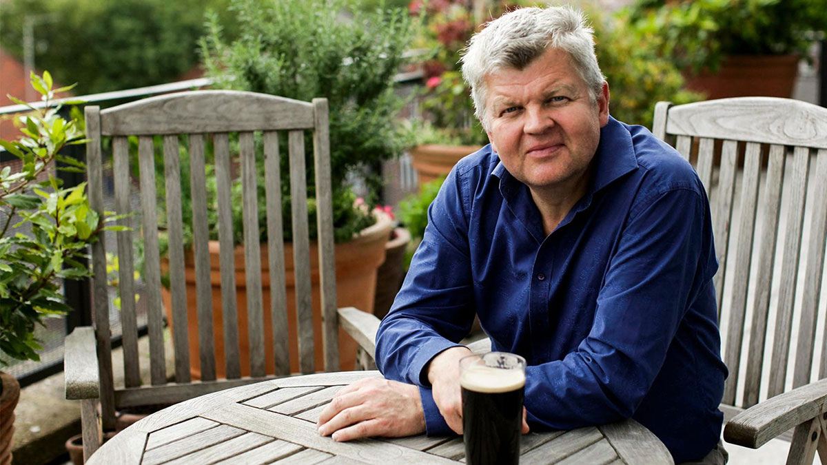Drinkers Like Me – Adrian Chiles: TV show about recovering alcoholics 